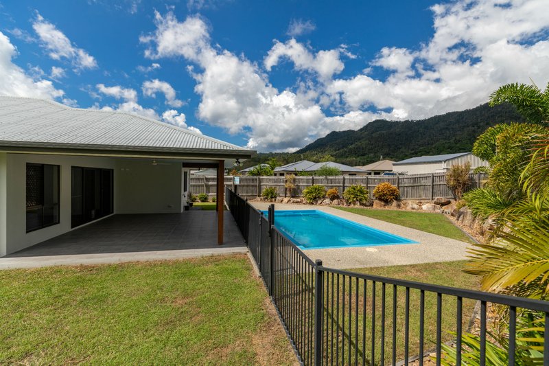 Photo - 5 Homestead Place, Cannonvale QLD 4802 - Image 14