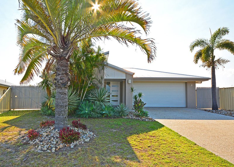 5 Honey Myrtle Close, Burrum Heads QLD 4659