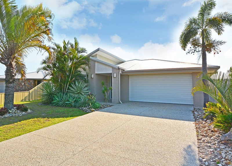 Photo - 5 Honey Myrtle Close, Burrum Heads QLD 4659 - Image 5