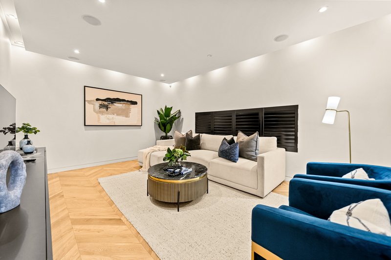 Photo - 5 Honeyeater Place, Rochedale QLD 4123 - Image 21