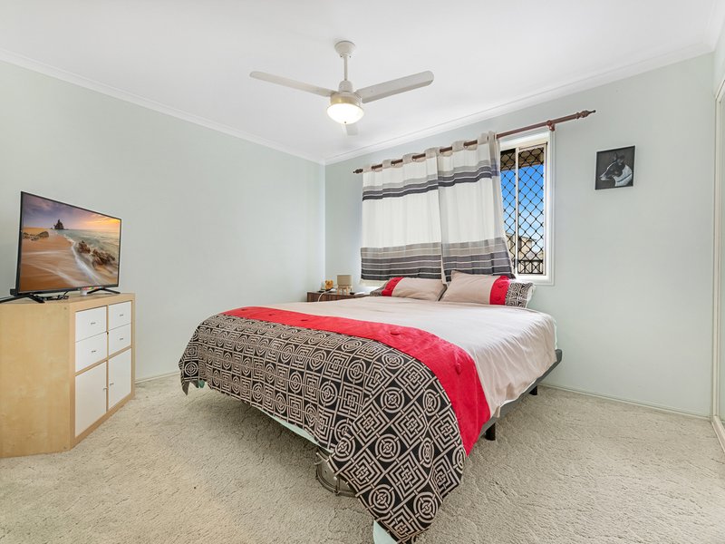 Photo - 5 Hood Street, Urangan QLD 4655 - Image 9