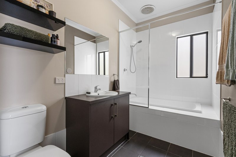Photo - 5 Hopwood Avenue, Munno Para SA 5115 - Image 3