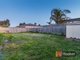 Photo - 5 Howe Way, Cranbourne East VIC 3977 - Image 8