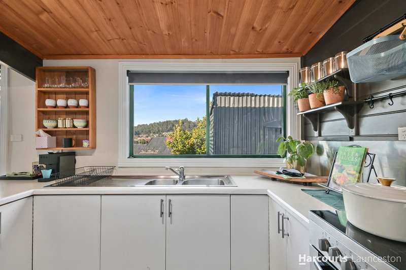 Photo - 5 Howell Street, West Launceston TAS 7250 - Image 3