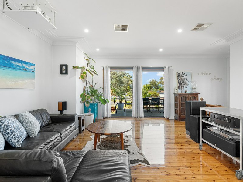 Photo - 5 Hudson Street, Belmont South NSW 2280 - Image 3