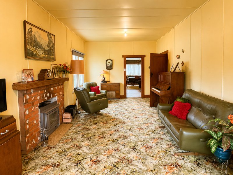Photo - 5 Hugh Street, St Marys TAS 7215 - Image 5
