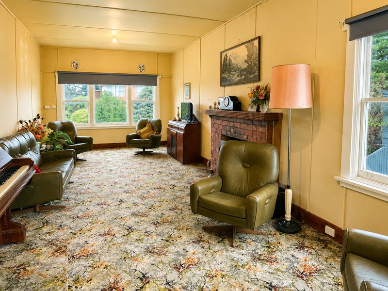 Photo - 5 Hugh Street, St Marys TAS 7215 - Image 7