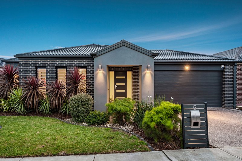 5 Humber Street, Craigieburn VIC 3064