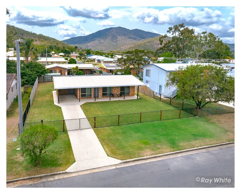 Photo - 5 Hume Street, Norman Gardens QLD 4701 - Image 3