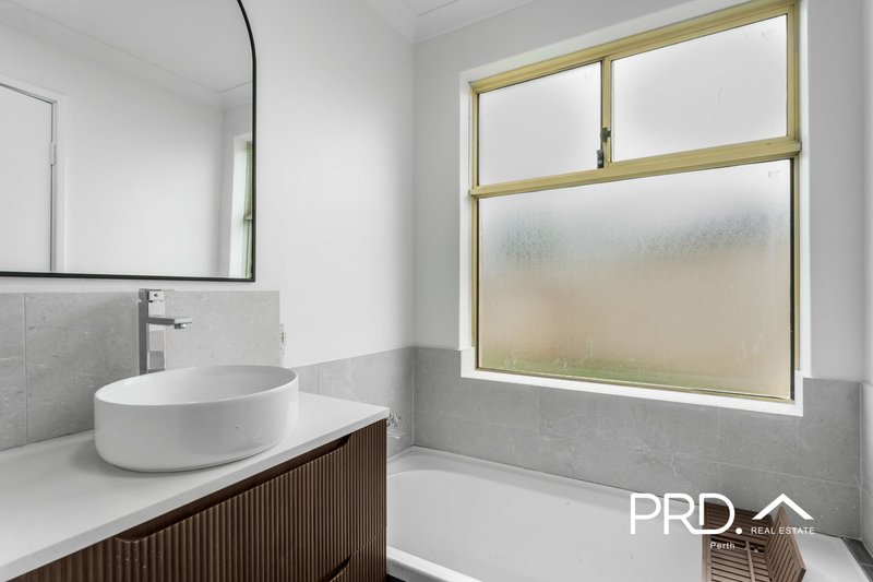 Photo - 5 Huntingdale Court, Cooloongup WA 6168 - Image 12