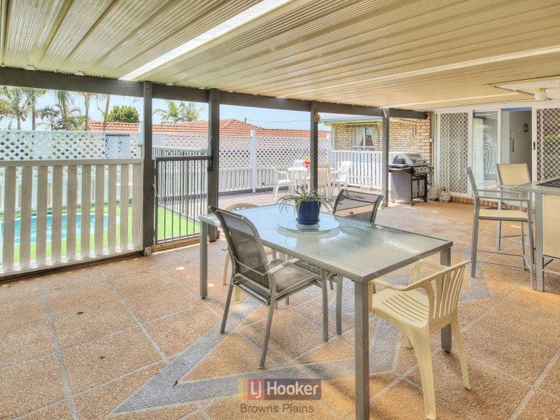 Photo - 5 Iberis Court, Regents Park QLD 4118 - Image 10