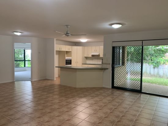 Photo - 5 Icarus Court, Buderim QLD 4556 - Image 3