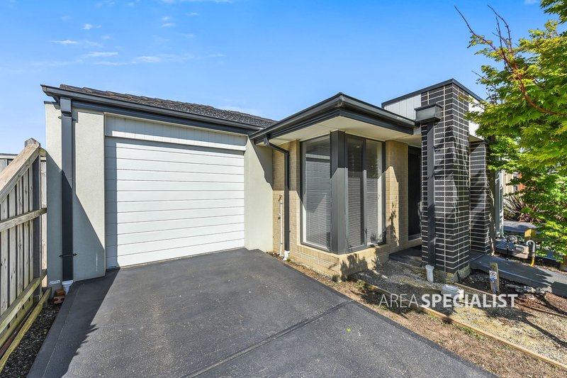 Photo - 5 Illawarra Avenue, Clyde VIC 3978 - Image 2