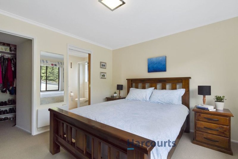 Photo - 5 Illira Way, Blackmans Bay TAS 7052 - Image 12