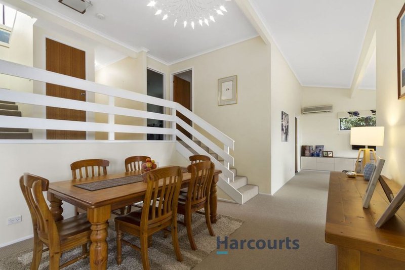 Photo - 5 Illira Way, Blackmans Bay TAS 7052 - Image 16