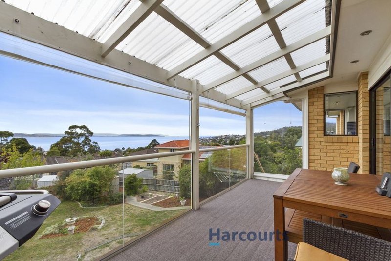 Photo - 5 Illira Way, Blackmans Bay TAS 7052 - Image 18