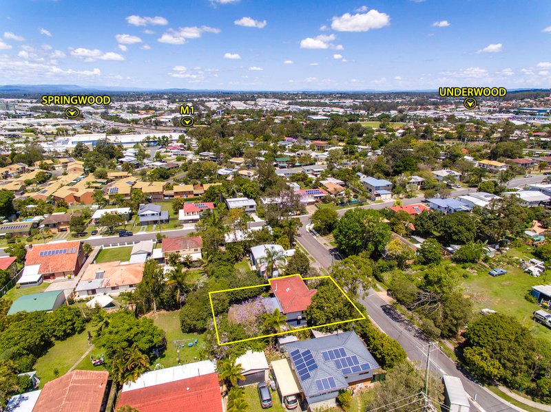 Photo - 5 Iperta Street, Rochedale South QLD 4123 - Image 3