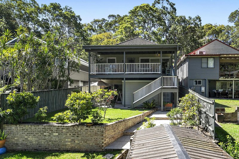 Photo - 5 Irrubel Road, Newport NSW 2106 - Image 2