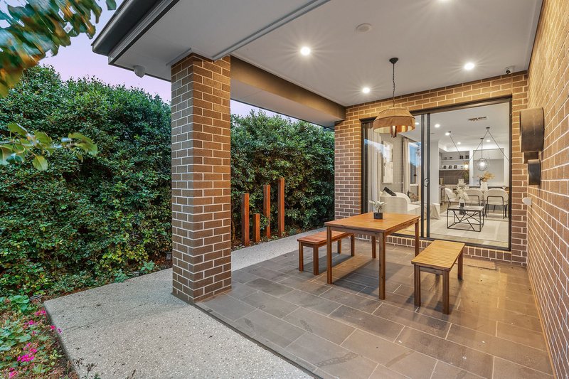 Photo - 5 Irvine Rise, Werribee VIC 3030 - Image 16