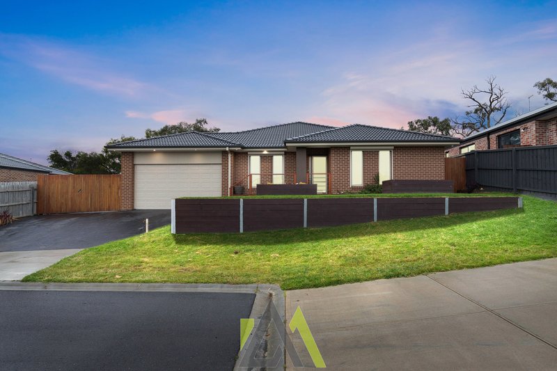 5 Isa Court, Langwarrin VIC 3910