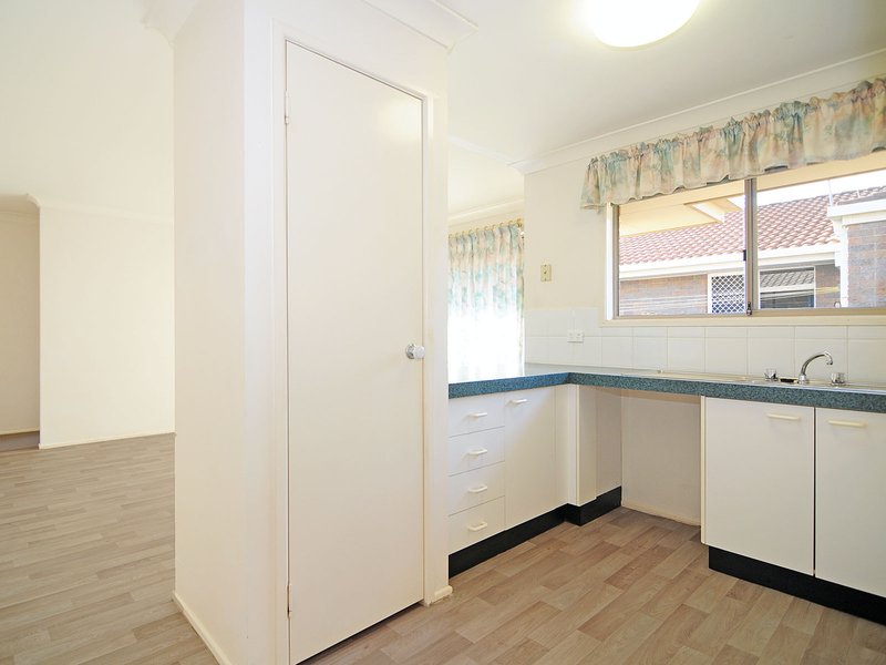 Photo - 5 Jabiru Place, Zillmere QLD 4034 - Image 9