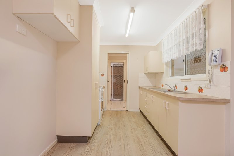 Photo - 5 Janelle Street, Tamworth NSW 2340 - Image 3