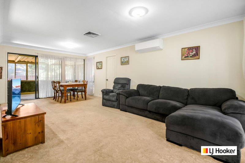 Photo - 5 Jarrah Place, Doonside NSW 2767 - Image 3