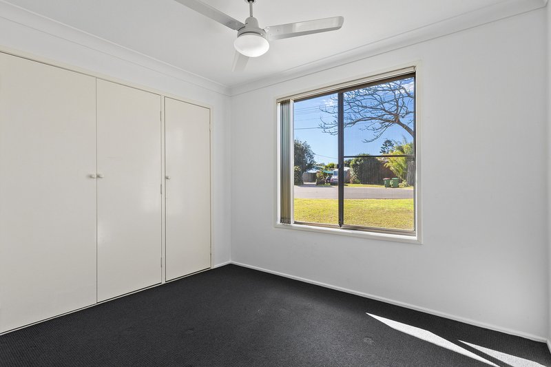 Photo - 5 Jasmine Court, Centenary Heights QLD 4350 - Image 7