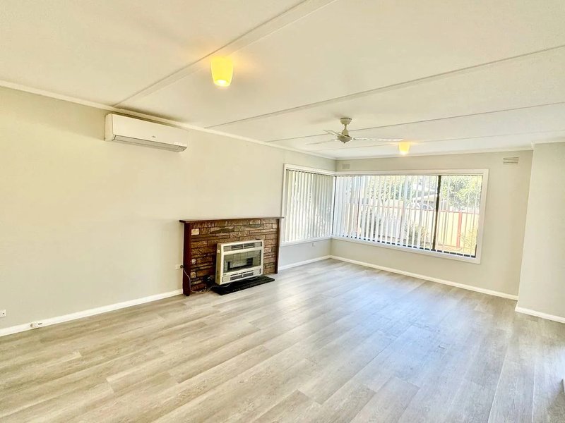 Photo - 5 Jean Crescent, Benalla VIC 3672 - Image 6