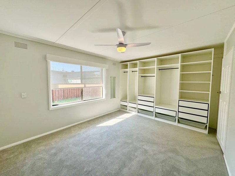 Photo - 5 Jean Crescent, Benalla VIC 3672 - Image 7