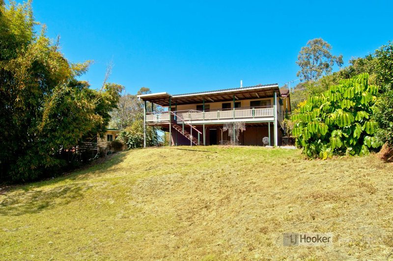 Photo - 5 Jeetho Street, Holmview QLD 4207 - Image 13