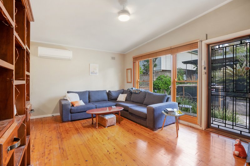 Photo - 5 Jindalee Street, Toronto NSW 2283 - Image 5