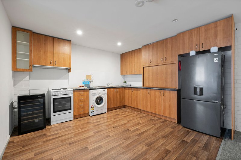 Photo - 5 Joami Street, Cheltenham VIC 3192 - Image 9