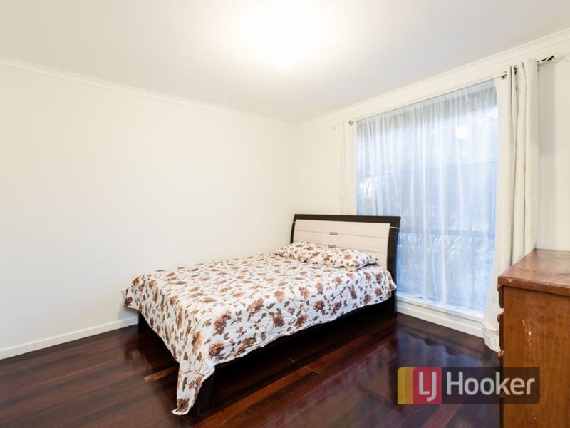 Photo - 5 Joel Way, Hampton Park VIC 3976 - Image 6