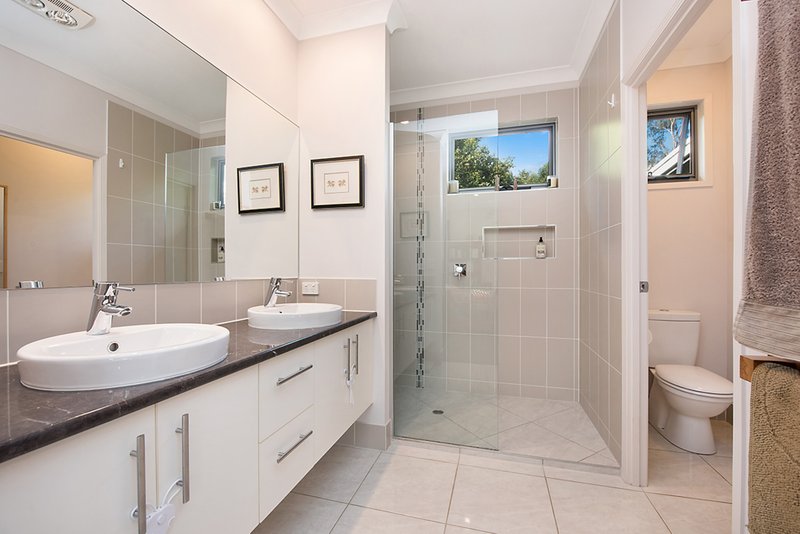 Photo - 5 John Lesslie Court, Buderim QLD 4556 - Image 7