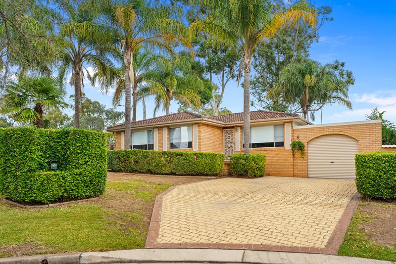 Photo - 5 John Sulman Place, St Clair NSW 2759 - Image 1