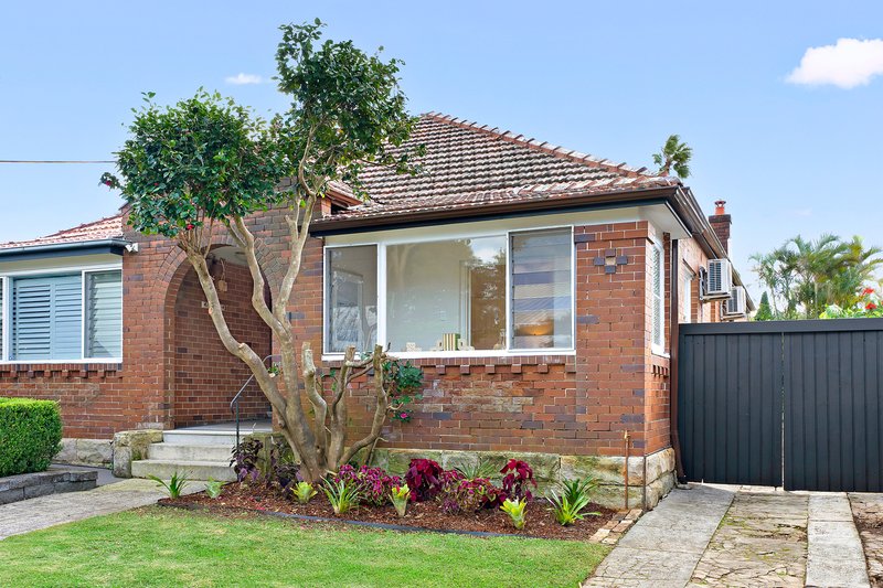 Photo - 5 Johnson Street, Chatswood NSW 2067 - Image 1
