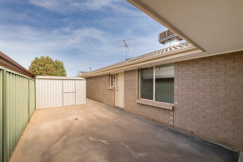 Photo - 5 Jordon Street, Munno Para West SA 5115 - Image 16