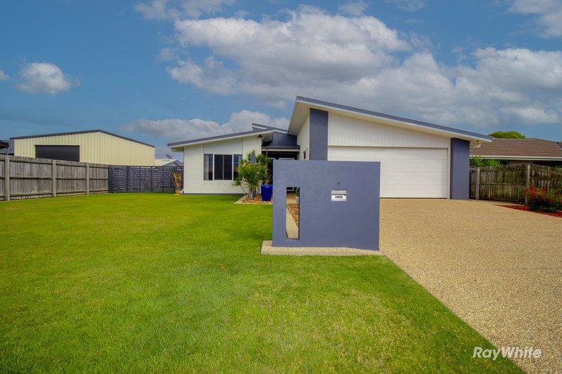 Photo - 5 Judith Street, Bargara QLD 4670 - Image