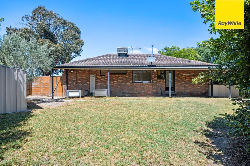 Photo - 5 Julian Place, Melton West VIC 3337 - Image 17