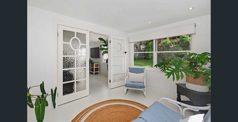 Photo - 5 Junction Road, Terrigal NSW 2260 - Image 3