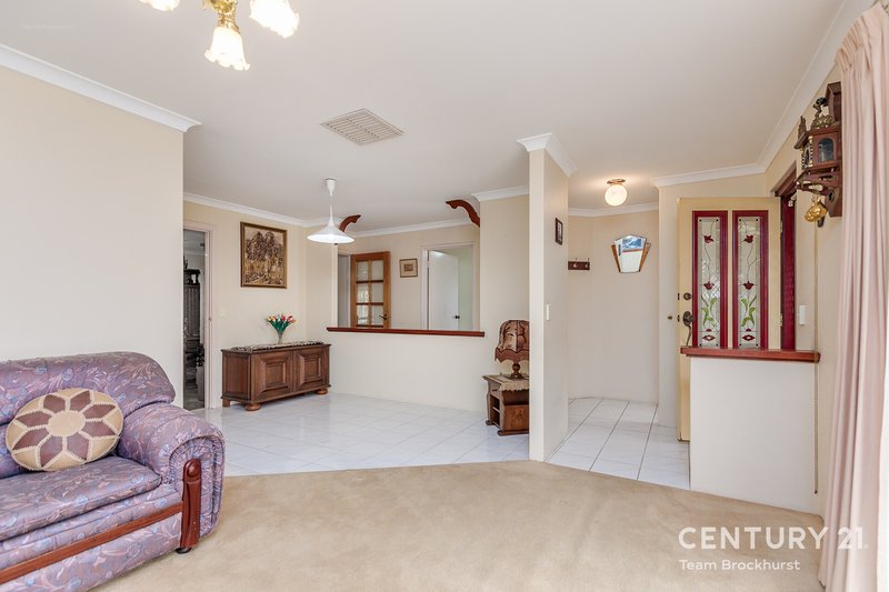 Photo - 5 Juniper Court, Thornlie WA 6108 - Image 11