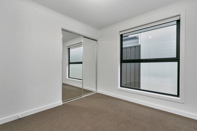 Photo - 5 Jura Street, Blakeview SA 5114 - Image 2