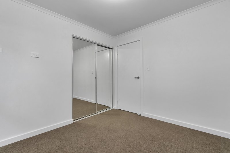 Photo - 5 Jura Street, Blakeview SA 5114 - Image 6