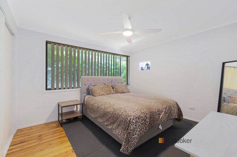 Photo - 5 Kailua Avenue, Budgewoi NSW 2262 - Image 8