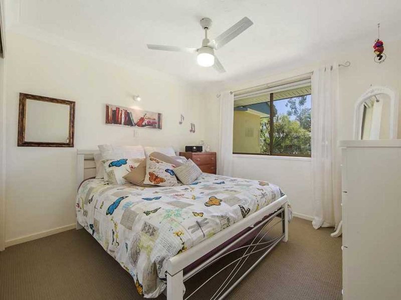 Photo - 5 Kalbari Court, Worongary QLD 4213 - Image 10