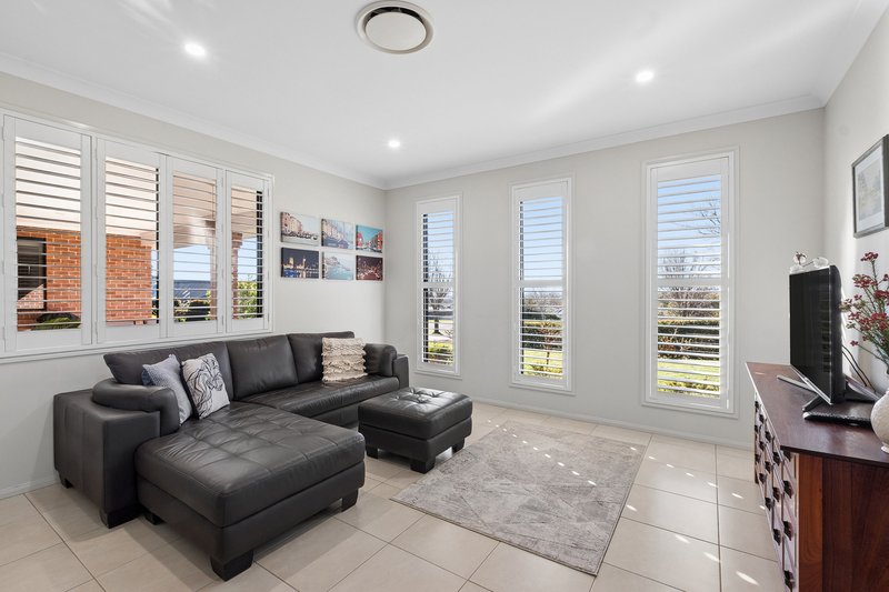 Photo - 5 Kalimna Drive, Highfields QLD 4352 - Image 4