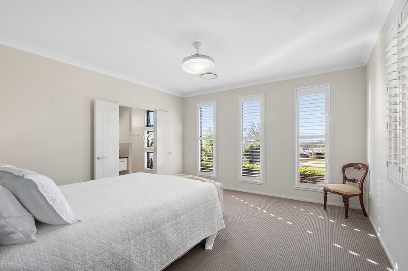 Photo - 5 Kalimna Drive, Highfields QLD 4352 - Image 5