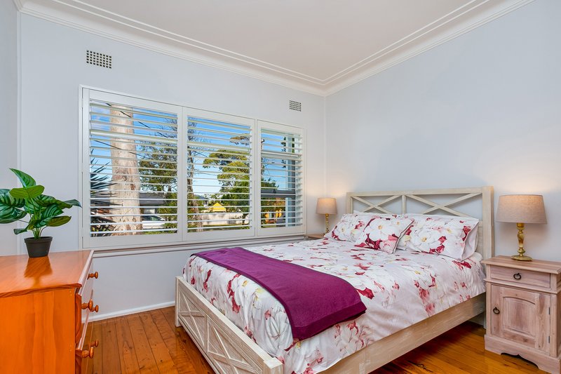 Photo - 5 Kanya Street, Frenchs Forest NSW 2086 - Image 4