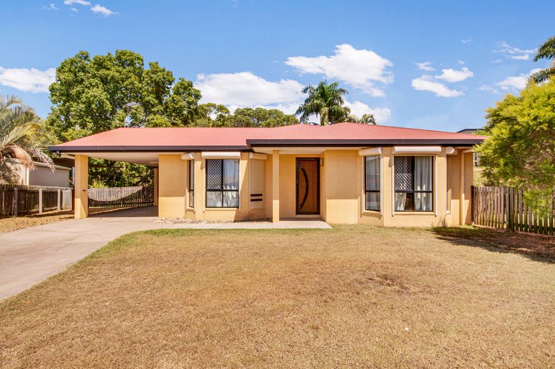 Photo - 5 Karamea Close, Clinton QLD 4680 - Image 2